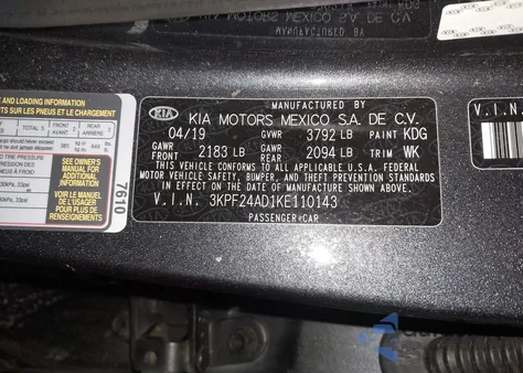 2019 Kia Forte Lxs z USA, uszkodzony, nr VIN 3KPF24AD1KE110143